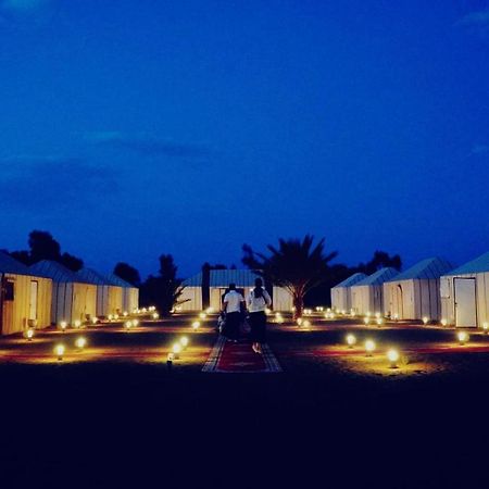 Tourza Desert Camp "Tents With Heating" Merzouga Exteriör bild