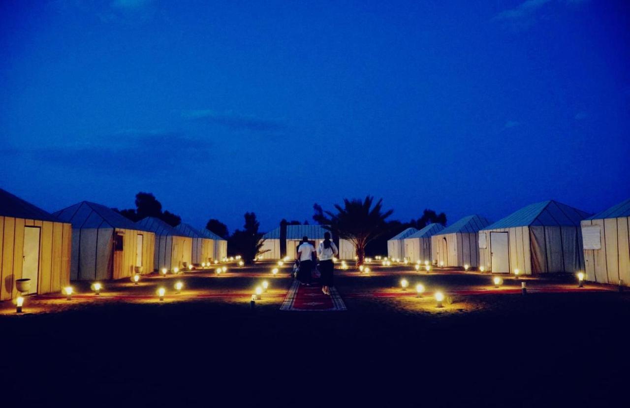 Tourza Desert Camp "Tents With Heating" Merzouga Exteriör bild