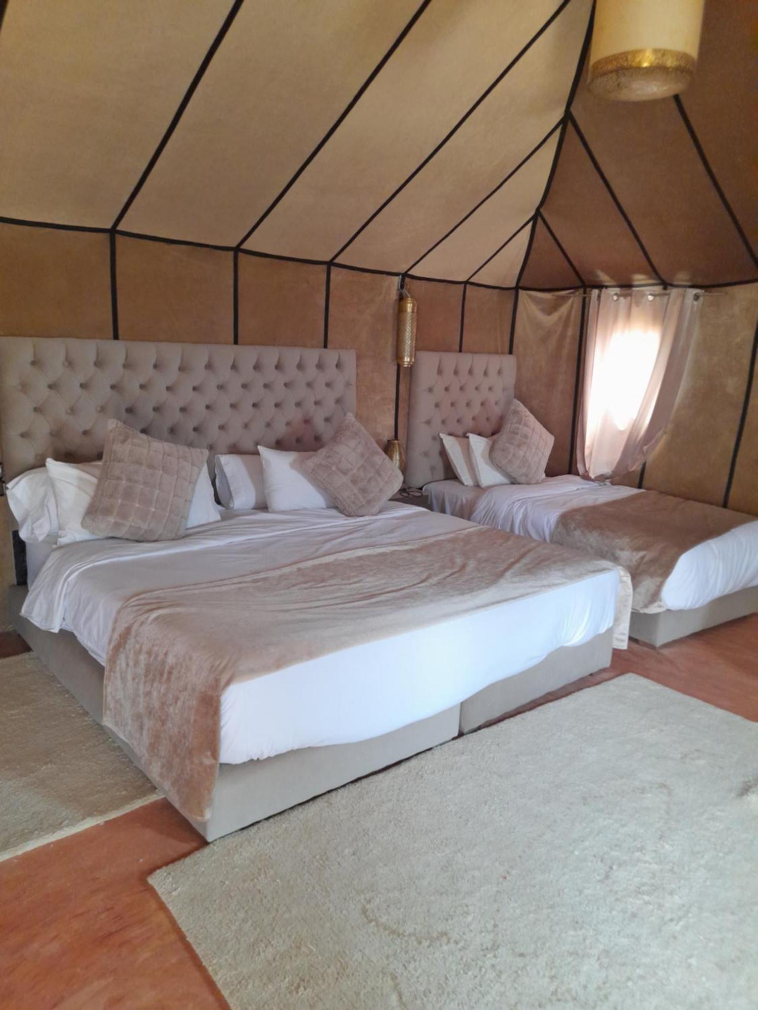 Tourza Desert Camp "Tents With Heating" Merzouga Exteriör bild