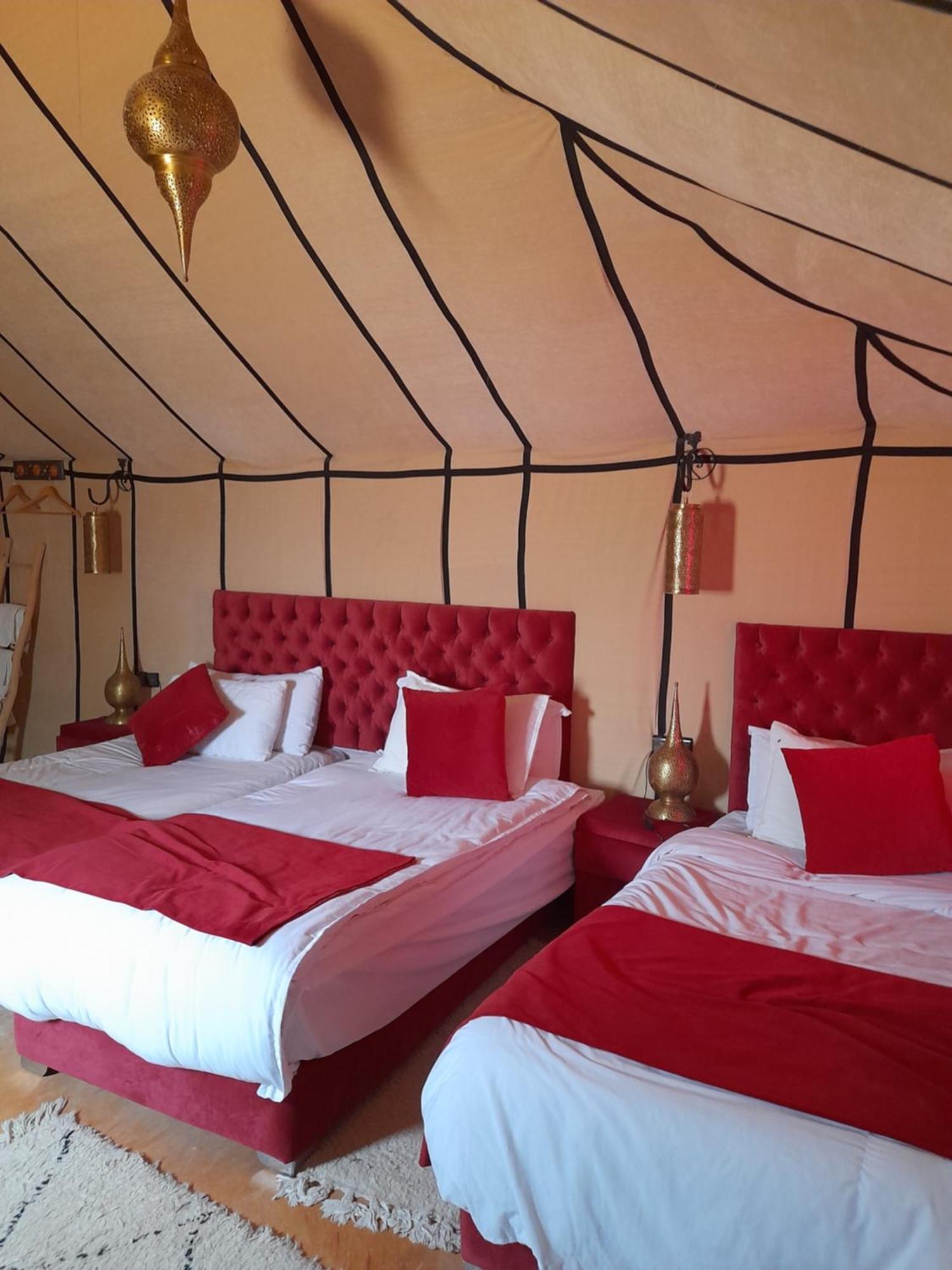 Tourza Desert Camp "Tents With Heating" Merzouga Exteriör bild