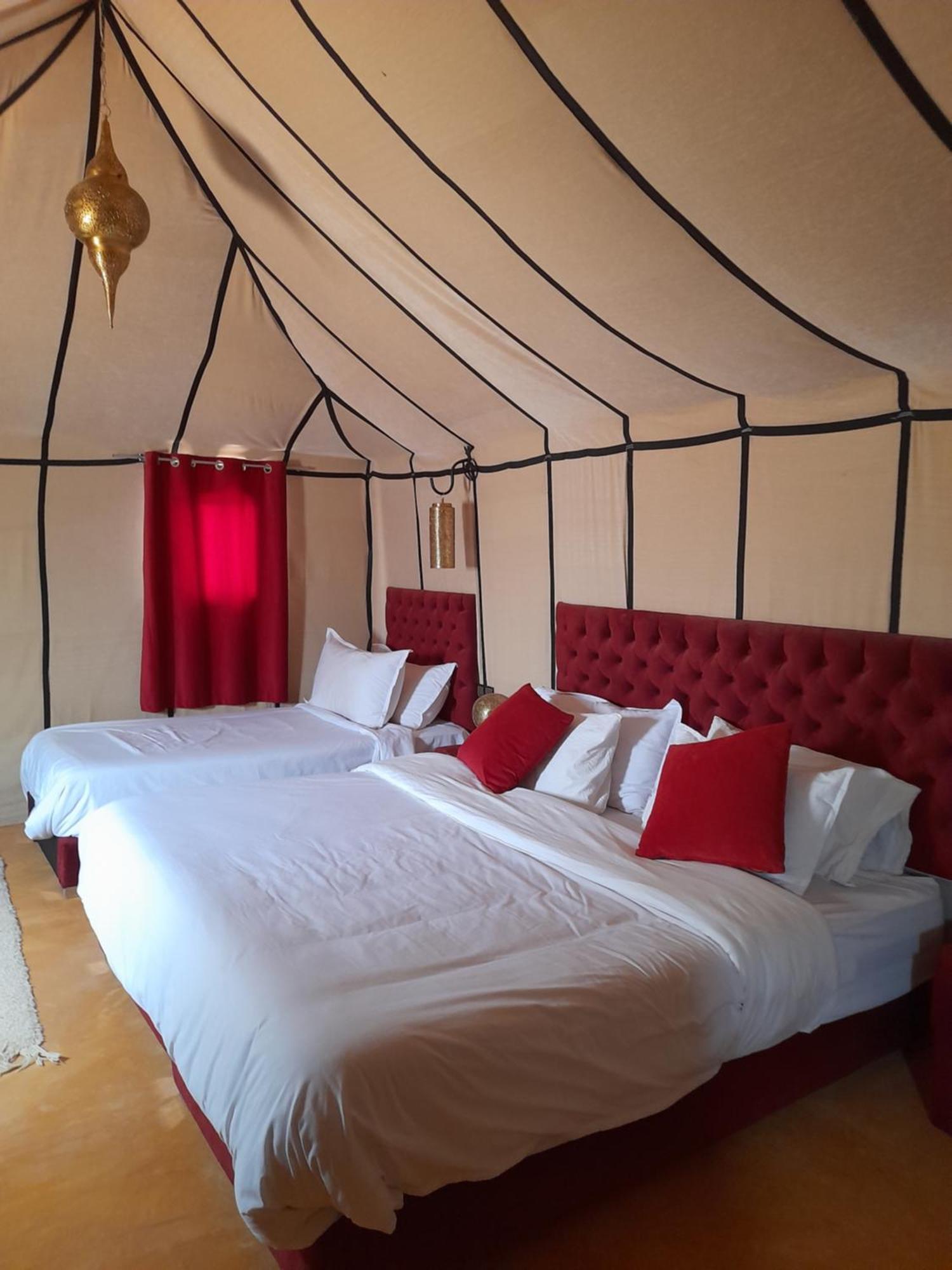 Tourza Desert Camp "Tents With Heating" Merzouga Exteriör bild